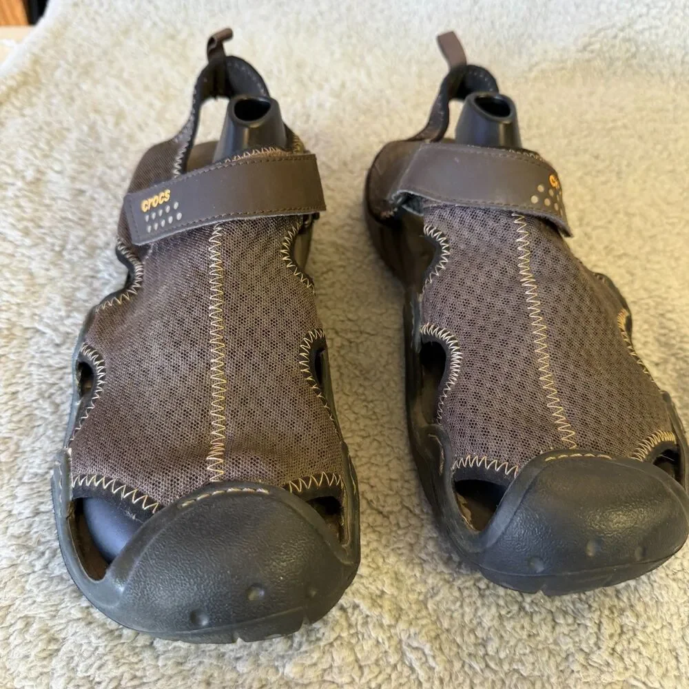 CROCS Sandals Men 11 Mesh Closed Toe Sport 15041 Swiftwater Water Shoes Beach